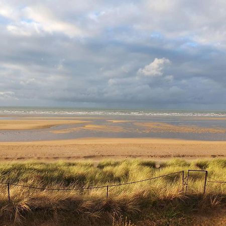 Beau Front De Mer Cosy Acces Direct Plage St Aubin Sur Mer Bernieres-sur-Mer ภายนอก รูปภาพ